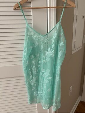 Vintage California Dynasty Sheer Floral Embroidered Crisscross slip Size Large